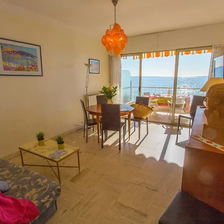 Apartment 87h - 2p Face Au 3eme Etage Avec Terrasse Et Garage Menton